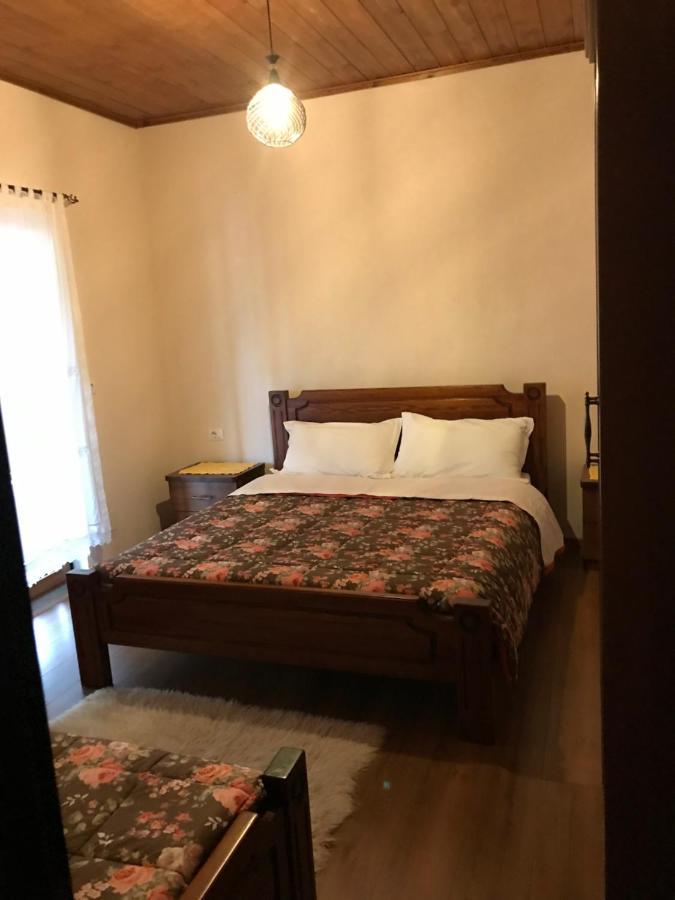 Hostel Bujtina Hader Xhebro *